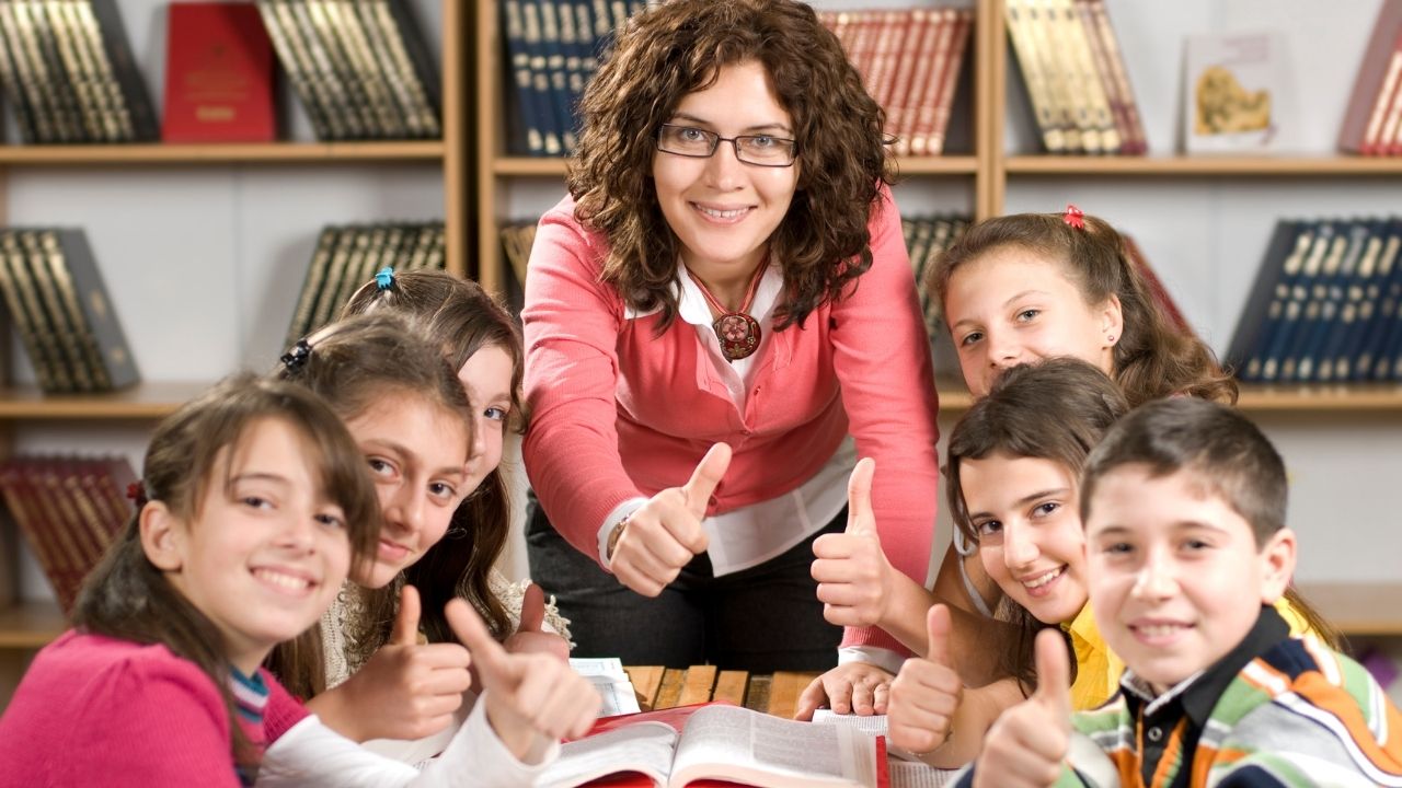 2025 Ocakta Binlerce Öğretmen Görevden Ayrılacak