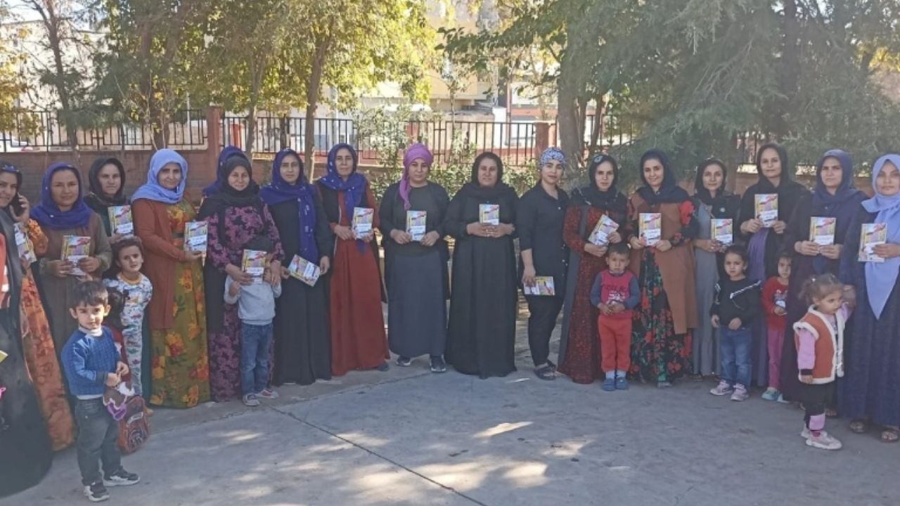 Hürriyet İlkokulunda Anne Yaşar ve Yaşatır Kitap Okuma Yarışması