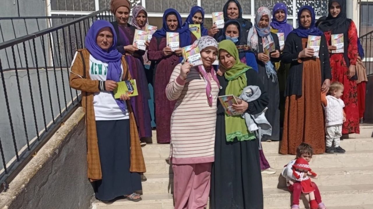 Hürriyet İlkokulunda Anne Yaşar ve Yaşatır Kitap Okuma Yarışması